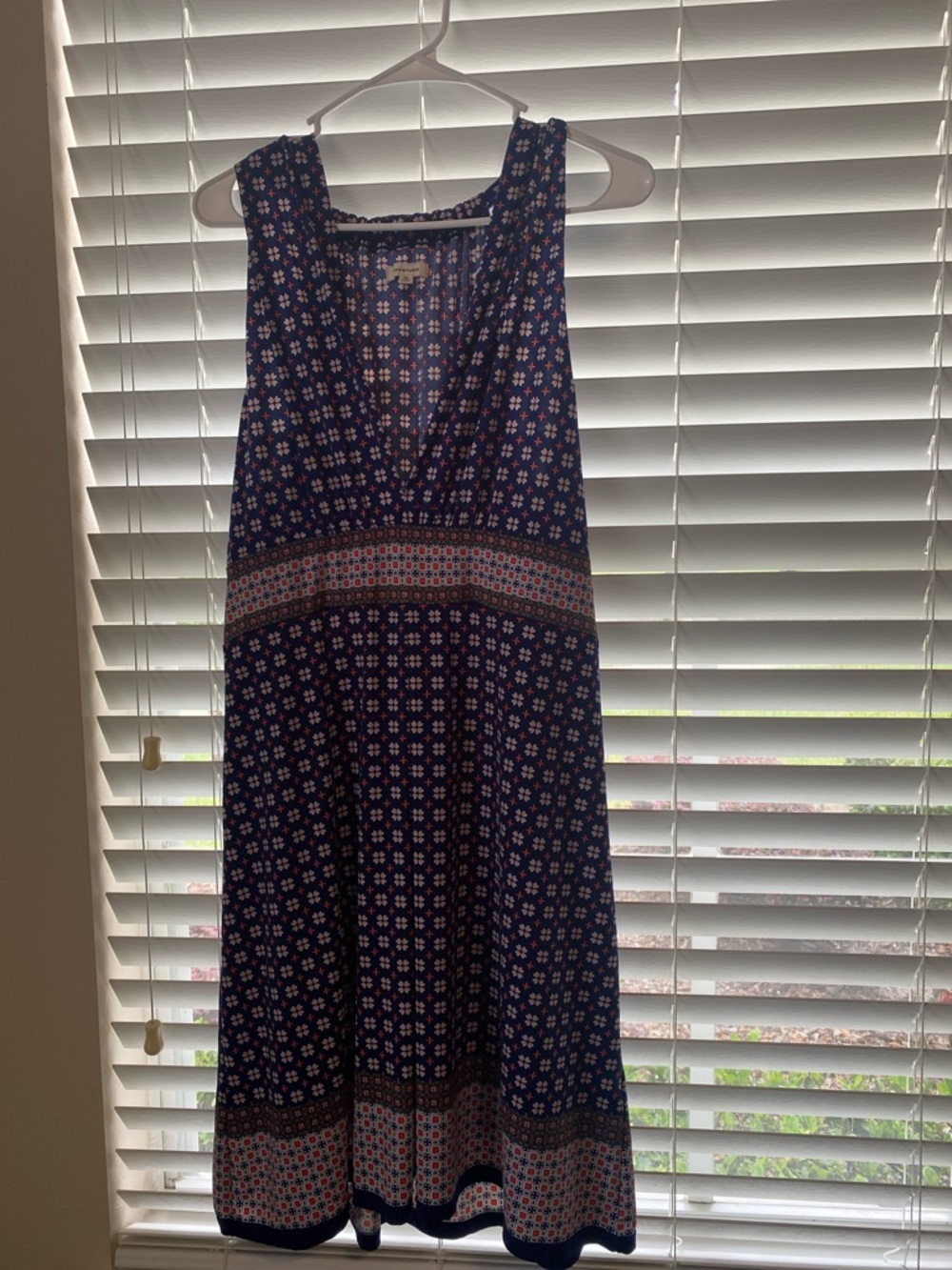 Max Studio Navy and White Floral Midi Dress with Printed Waistband
